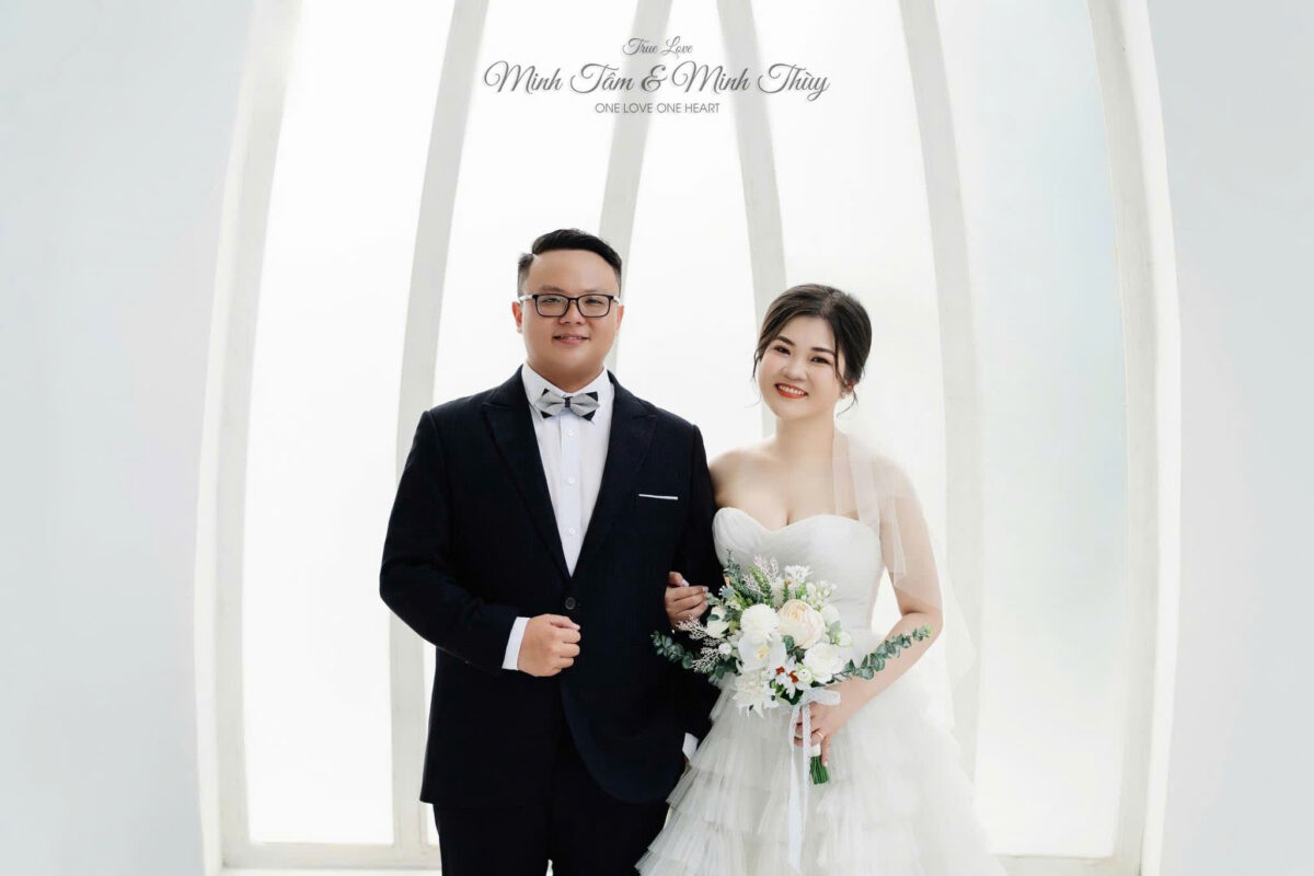 CHỤP HÌNH ĐỂ CỔNG CƯỚI STUDIO TPHCM 13 chụp hình để cổng cưới