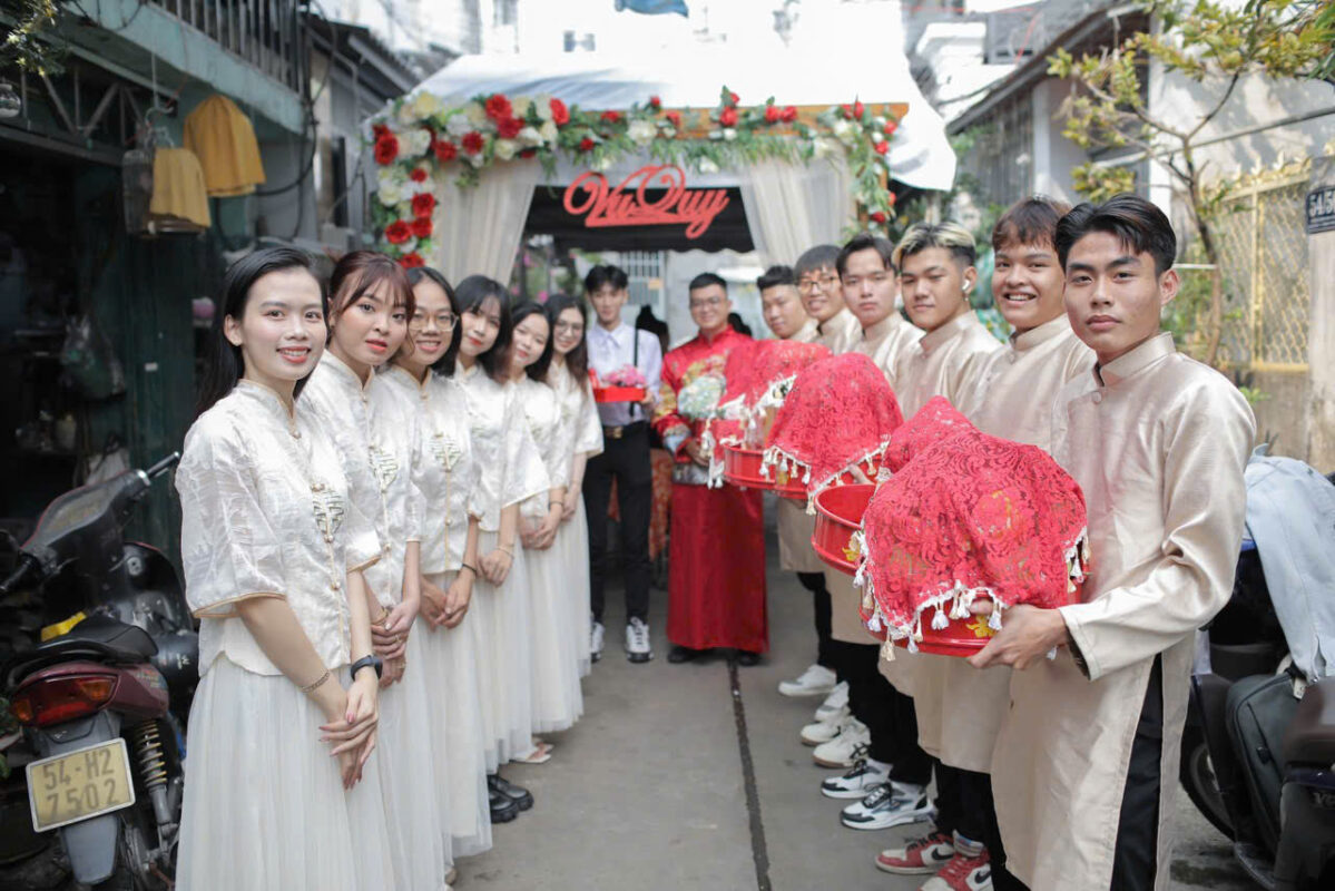 Bưng Quả Người Hoa hay ( Áo Bưng Quả Trung Hoa) Q10 7 Shop có đồ bưng quả người hoa big size